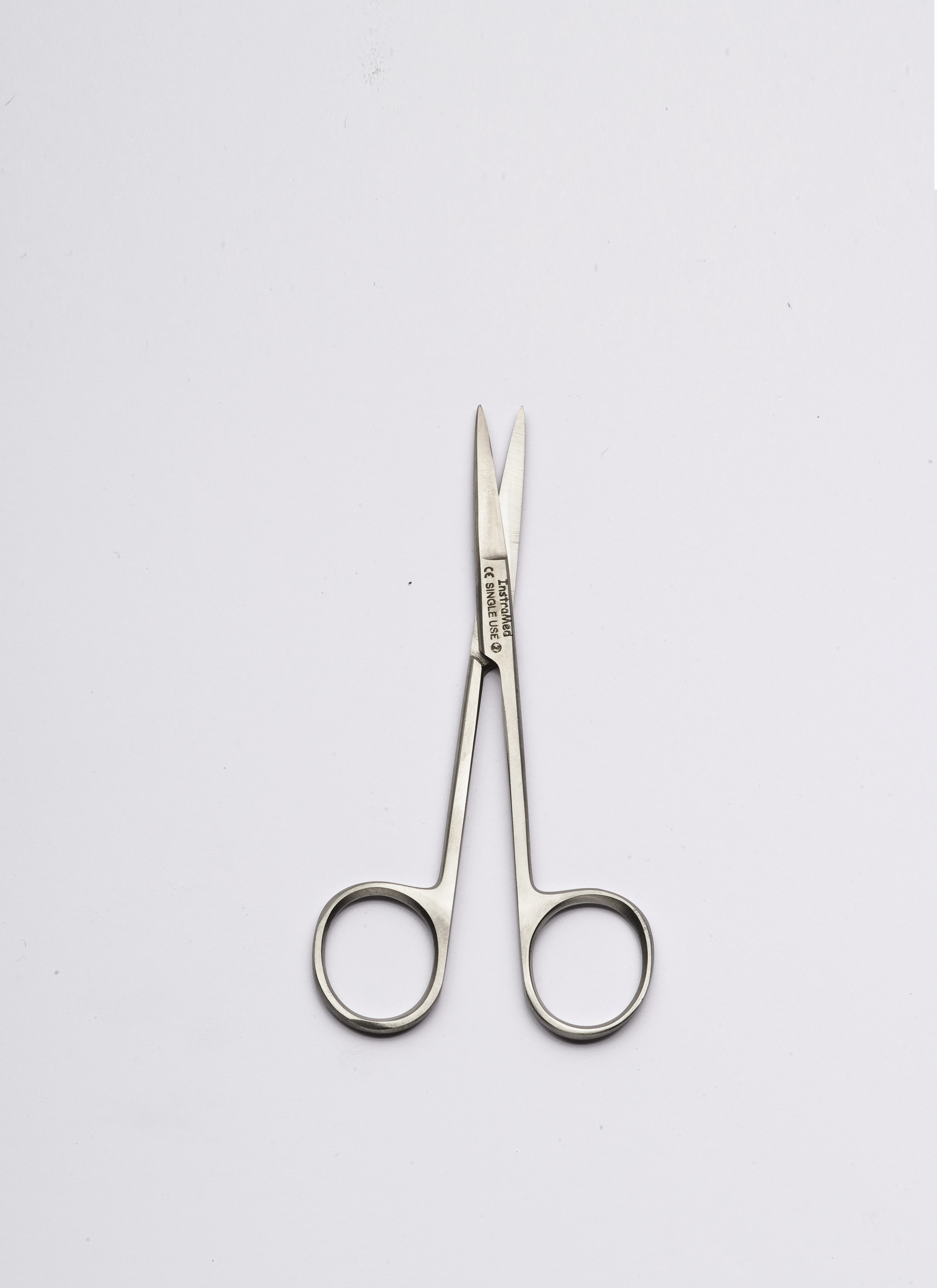 Dressing Scissors 13cm Singleuse, Steel Vicarey Davidson Medical